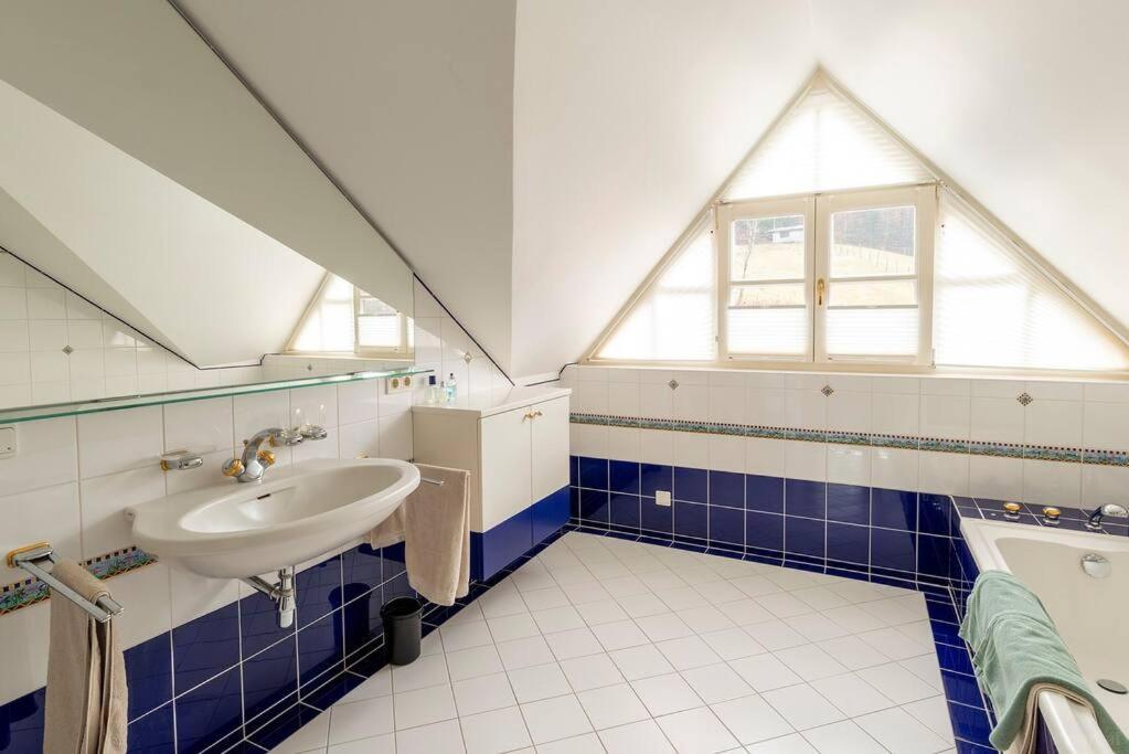Luxus Alpenparadies Nahe Salzburg Sauna & Whirlpool Adnet Exterior foto